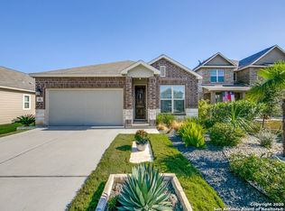 881 Maple Dr, New Braunfels, TX 78130