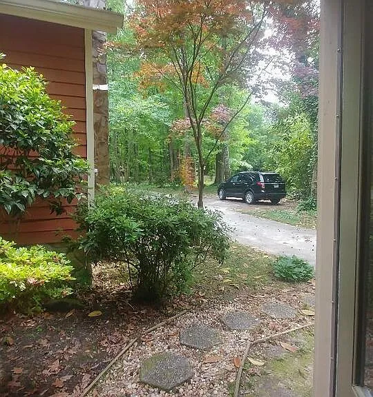 180 Cedar Cir — Photo 2