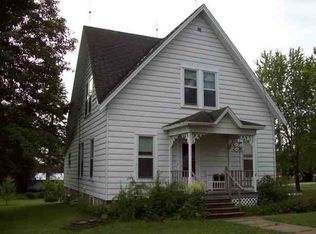 111 E Central Ave, Greenwood, WI 54437