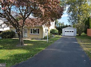 209 Sundra Ave, Lancaster, PA 17602