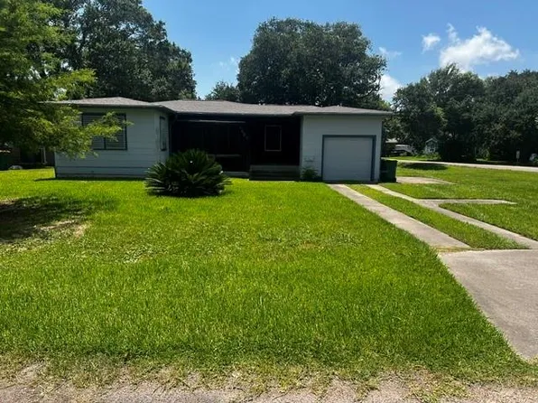 1602 Milam St, La Marque, TX 77568