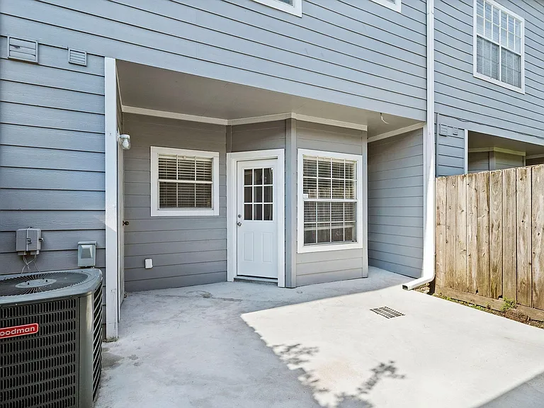 7941 Knight Rd #20 — Photo 9