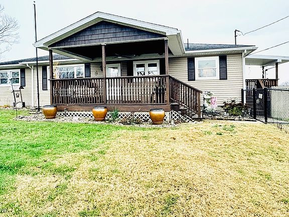 3rd image of 118 Blennerhassett Hts