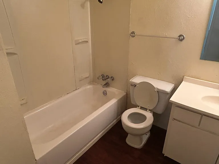 246 Rolling Hills Pl #1 — Photo 17