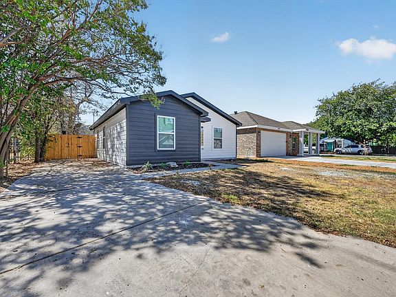 3rd image of 3504 Strong Ave