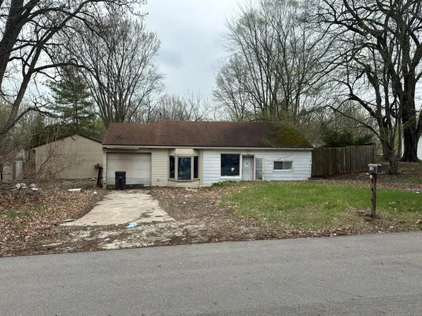 11253 Lincoln St, Taylor, MI 48180
