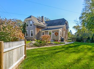 569 State Rd, Plymouth, MA 02360