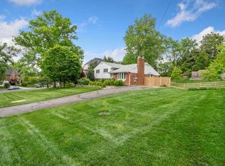 1063 Carper St, Mc Lean, VA 22101