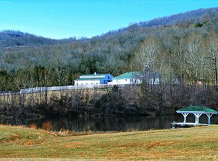 245 Southern Cross Ln, Monroe, VA 24574