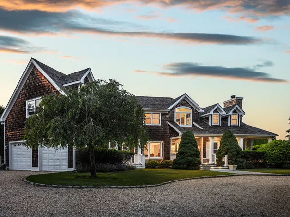 135 Mill Creek Close, Water Mill, NY 11976