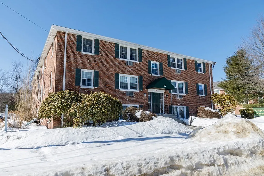 2 bed, 681 sqft, $1,500 — Photo 2