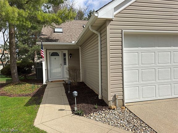 2nd image of 20686 Sun Meadow Trl