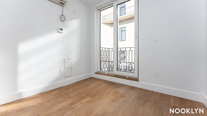 Rented by Nooklyn NYC LLC | media 17