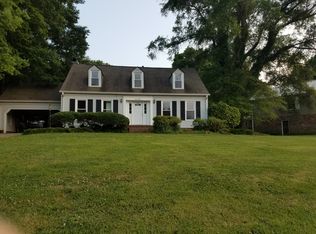 1157 Zion Church Rd, Hickory, NC 28602