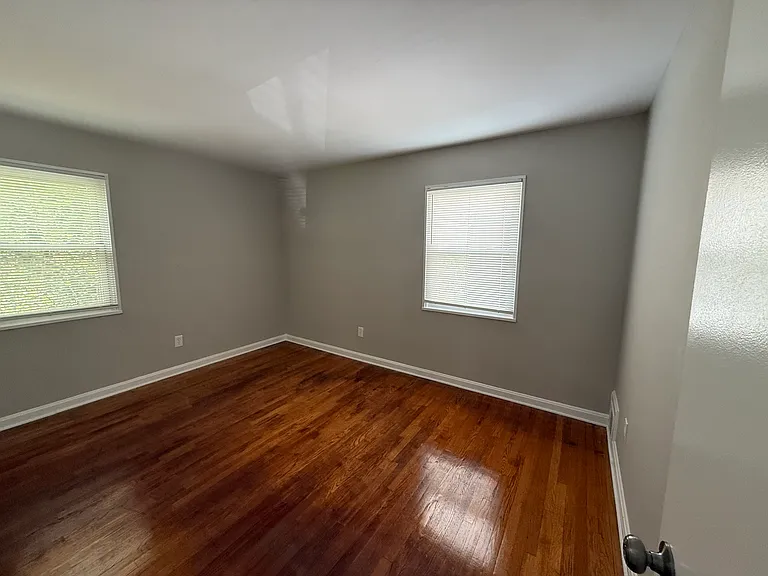 6221 Addison Rd — Photo 8