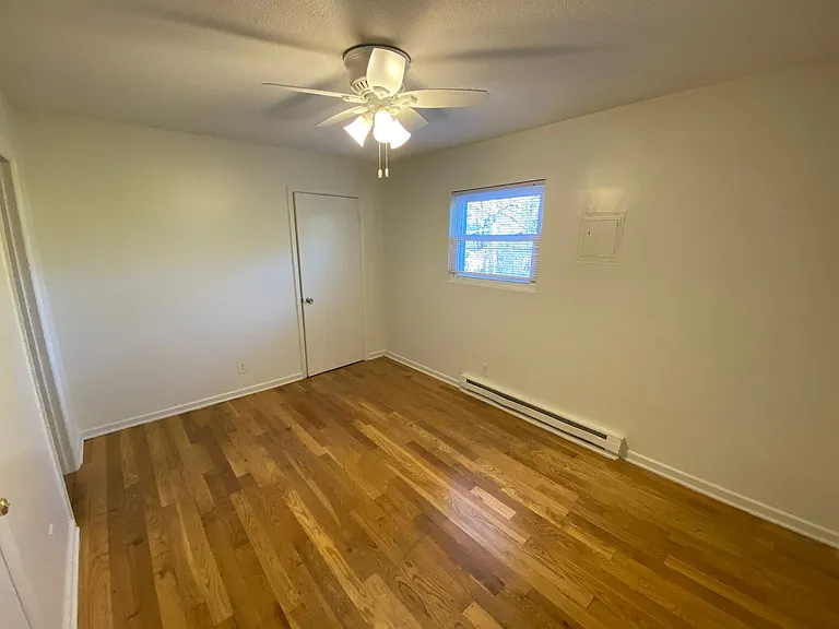 1212 Chapel Hill — Photo 8