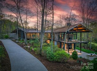 374 Walnut Valley Pkwy, Arden, NC 28704