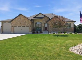 1318 E Abigail Ln, Eagle Mountain, UT 84005