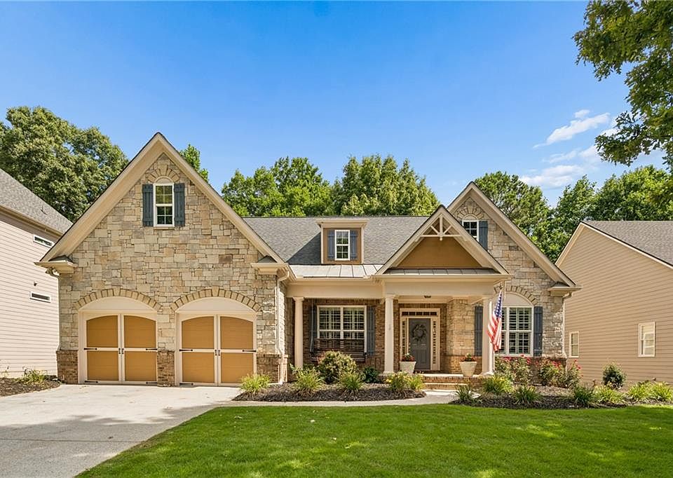 1st image of 329 Northbrooke Ln
