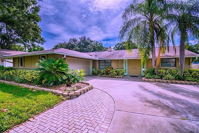1st image of 1051 Persimmon Dr