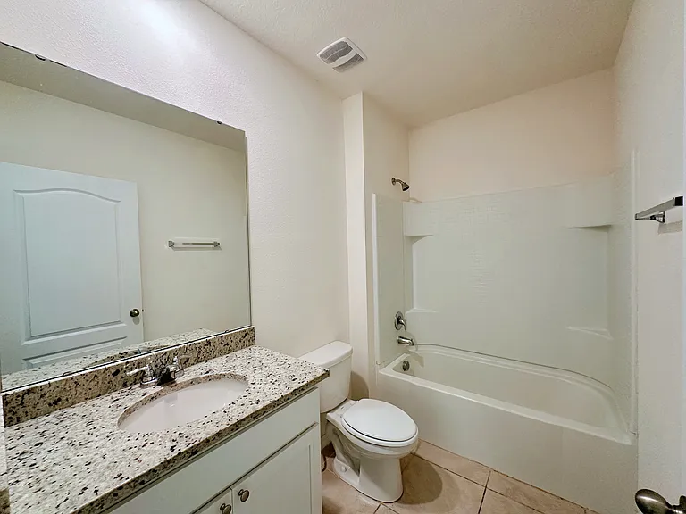2681 Magnolia Ave — Photo 13