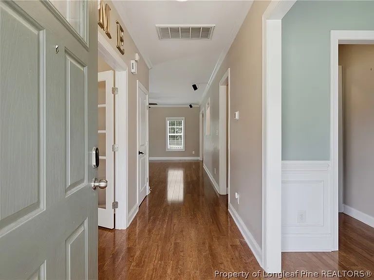 138 Valley Pines Cir — Photo 3