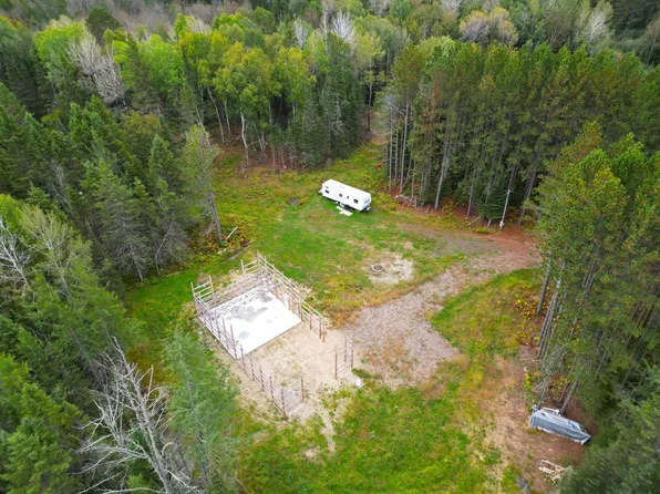4294 Clyde Rd, Eveleth, MN 55734