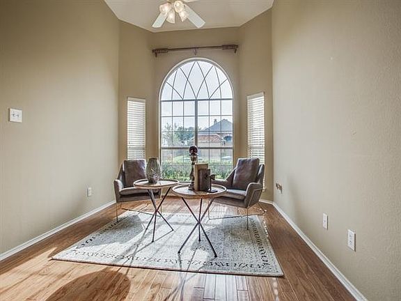 5th image of 2525 Potomac Dr