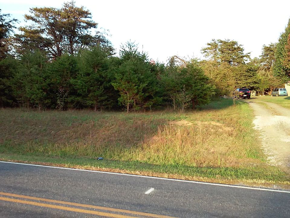 2nd image of 146 Rollingbrook Rd
