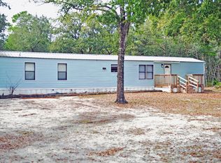 74 Maple St, Freeport, FL 32439