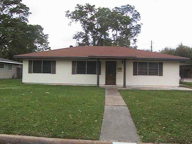 1st image of 1704 Detroit Ave