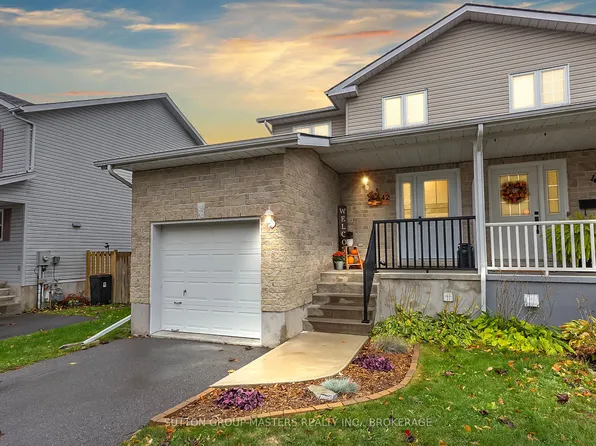 42 Clifford St, Loyalist, ON K7N 1Y5