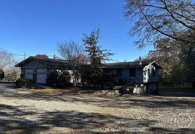 1595 Timothy Rd — Photo 3