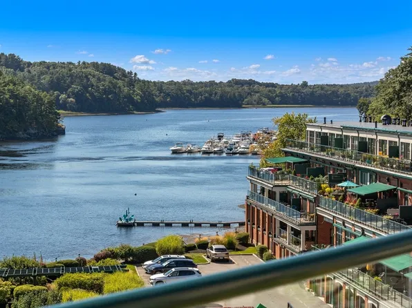 60 Merrimac St #501, Amesbury, MA 01913