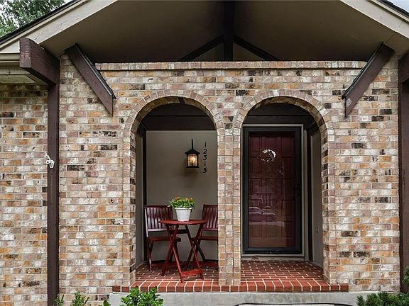 3rd image of 12315 W 100th Pl