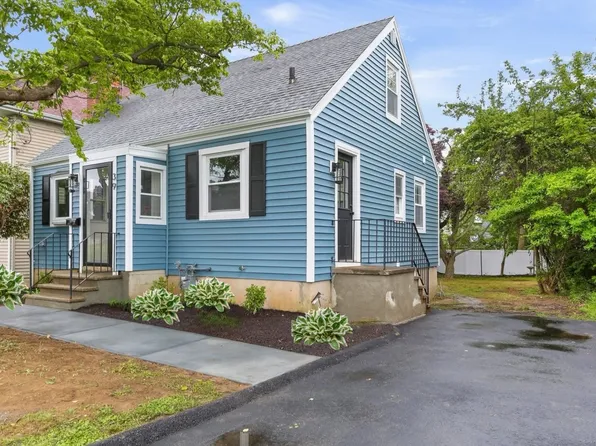 39 Burwood Avenue, Stamford, CT 06902