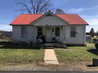 305 Old Stage Rd, Surgoinsville, TN 37873