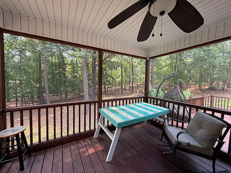 35 Woodbury Ln — Photo 31