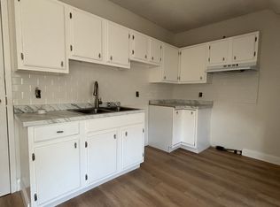 76 Beacon Ave APT 8, Providence, RI 02903