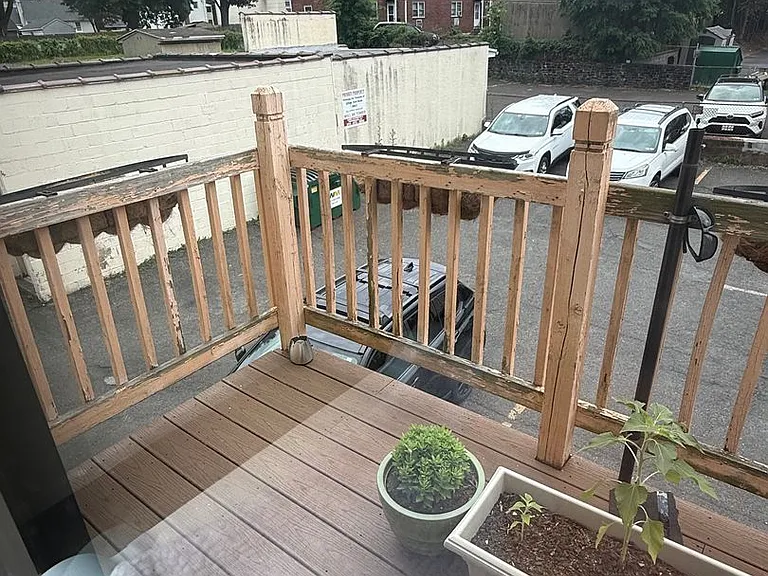 228 N York Rd — Photo 12