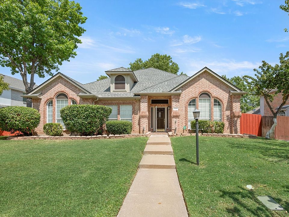 1st image of 2930 Paladium Dr