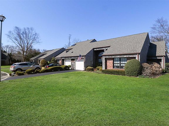 3rd image of 162 Baywoods Ln