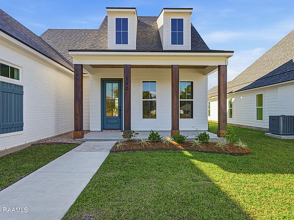 3rd image of 110 Fountain Meadow Dr