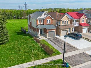 614 McBean Ave N, Newmarket, ON L3X2L5
