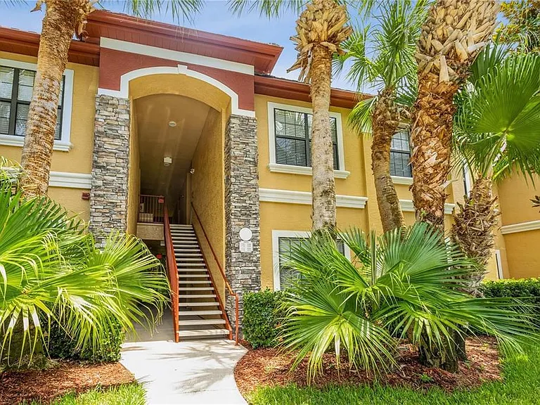 2265 Portofino Pl #1-2123 — Photo 2