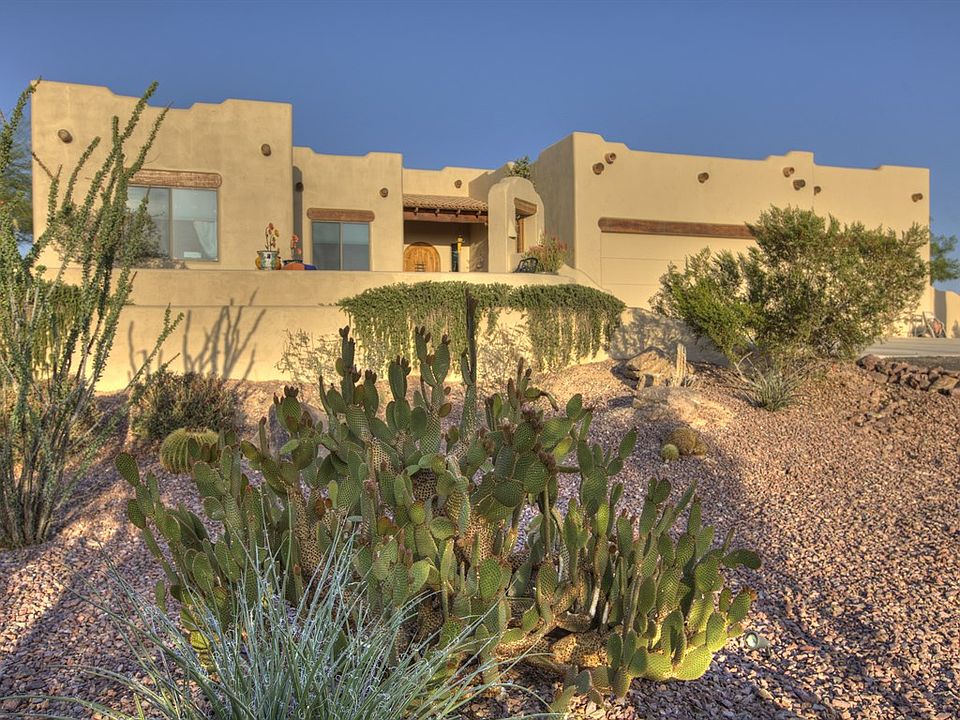 Welcome to 25909 N. 1st Dr!