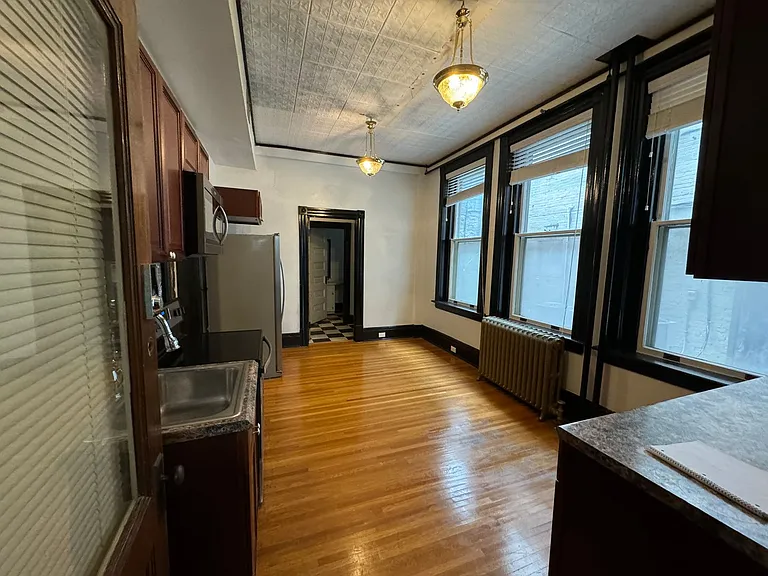 815 Church St — Photo 3