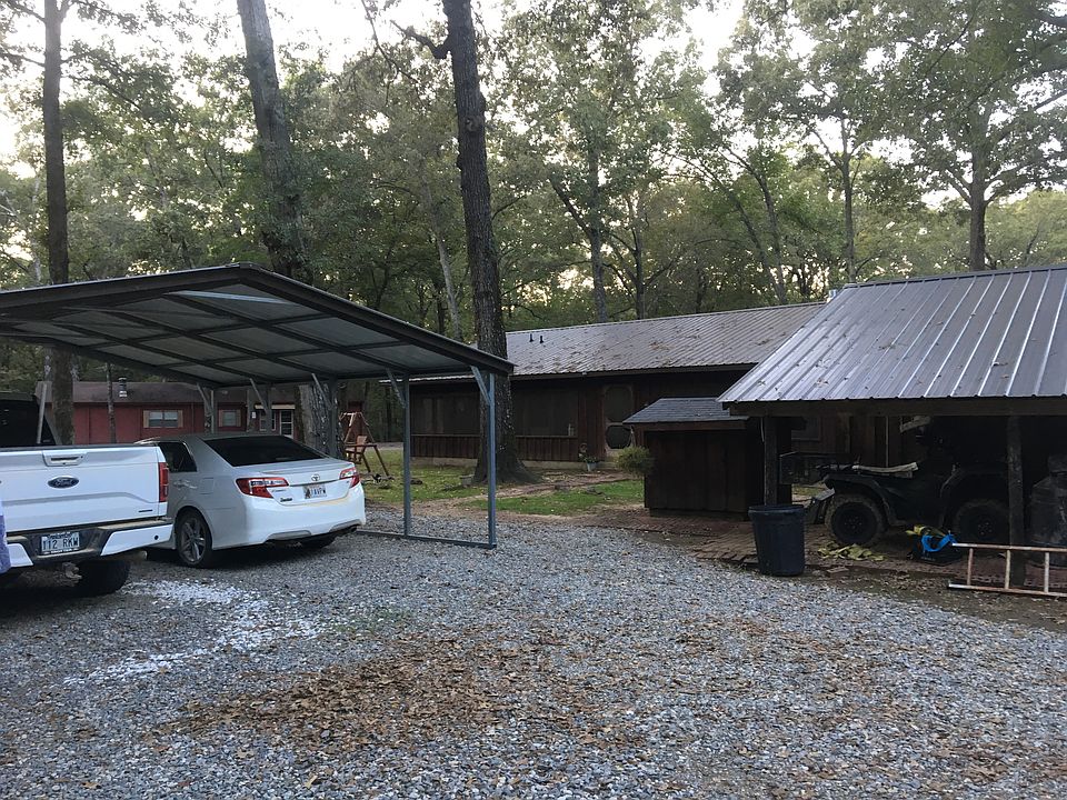 2nd image of 11 Oak Ln