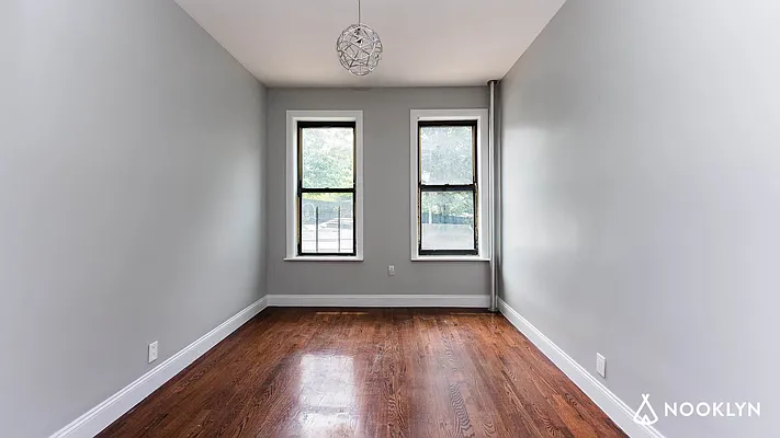 Rented by Nooklyn NYC LLC | media 12