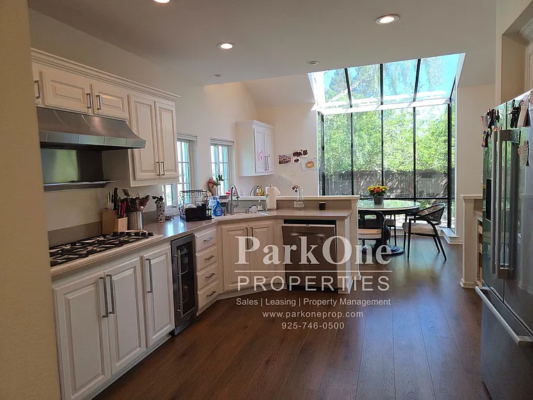 6 Westward Ln — Photo 20